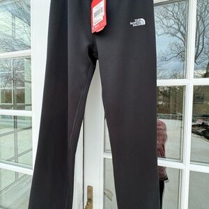 New With Tags The North Face Agave Black Youth Outdoor Legging